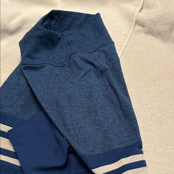 Bombshell Sportswear Medium blue Leggings with Stripes and side pockets - Picture 3 of 6